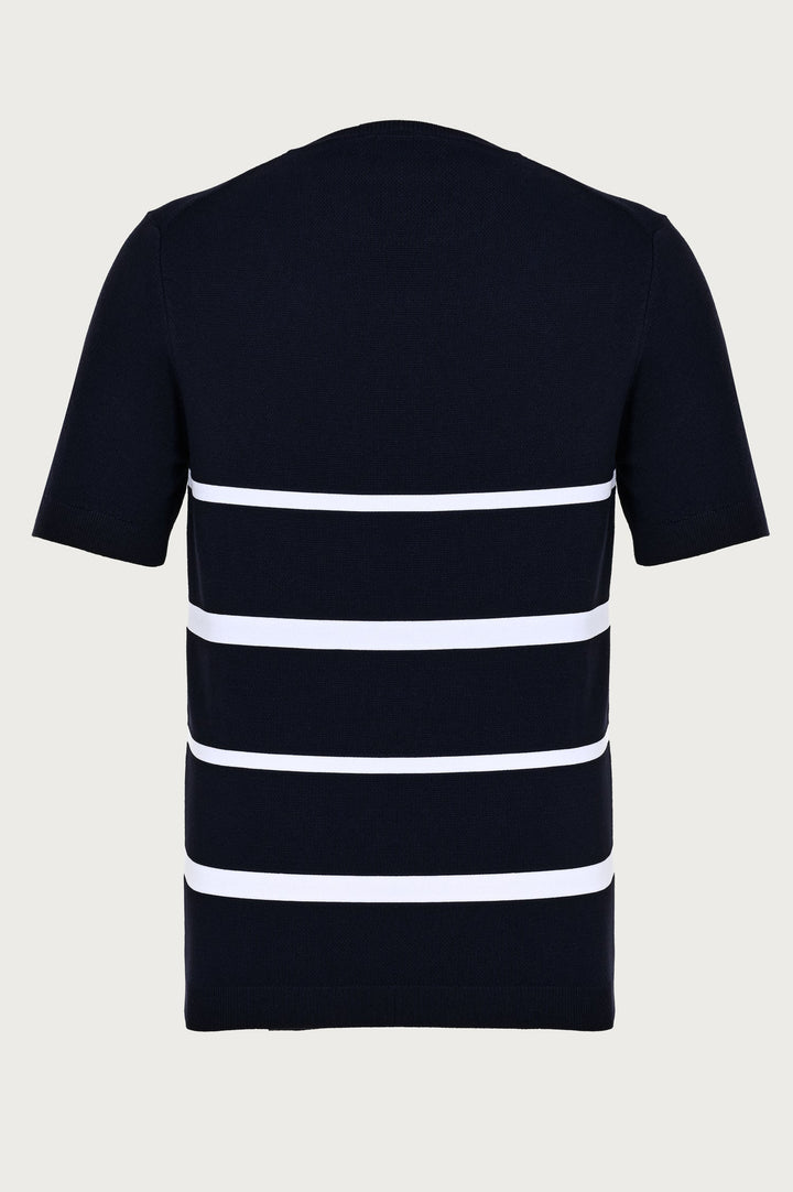 Navy blue t-shirt with stylish white stripes