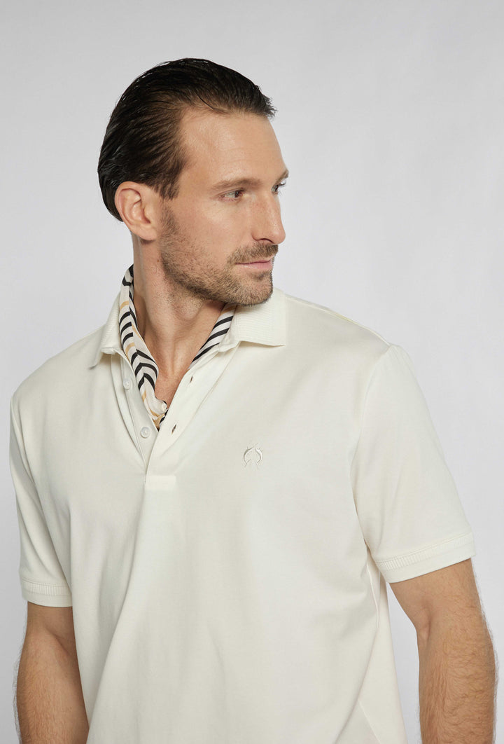 Campione polo in ecru kleur met merklogo op de borst