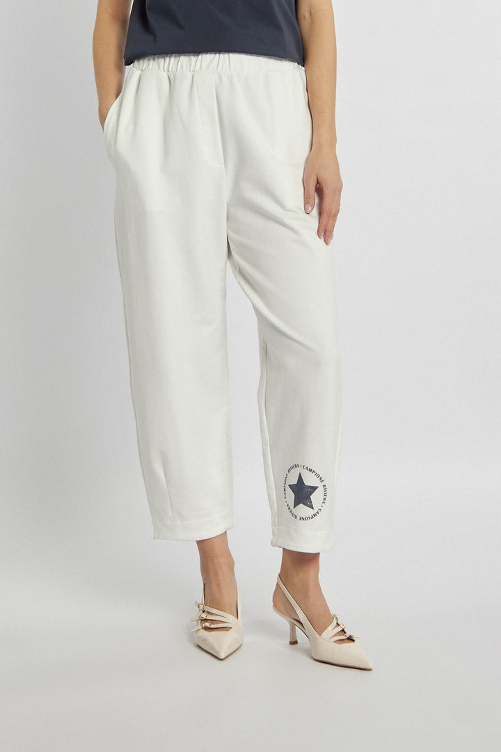 Bequeme Jogginghose in Ecru-Farbe