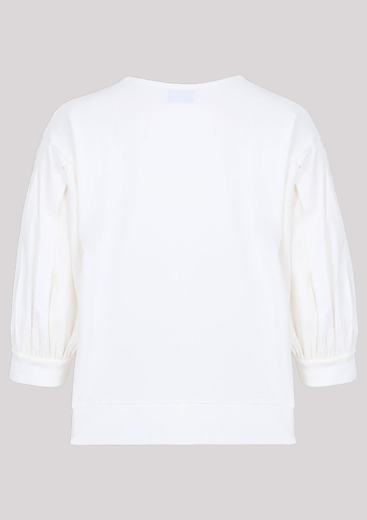 Blouse with 3/4 length buff sleeves