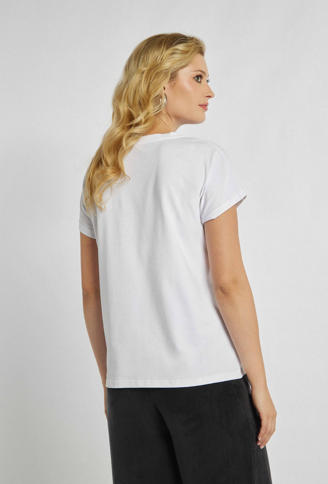 T-shirt classique avec imprimé fleur rouge