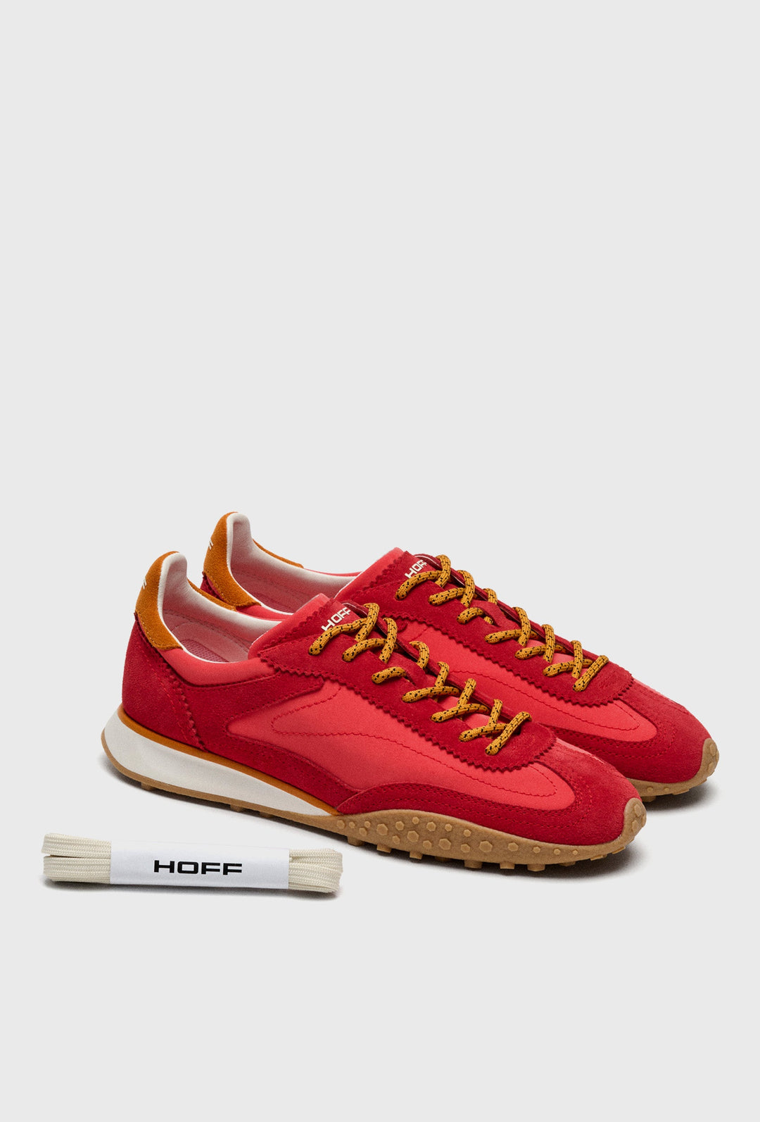 Trail-Sneaker in Koralle
