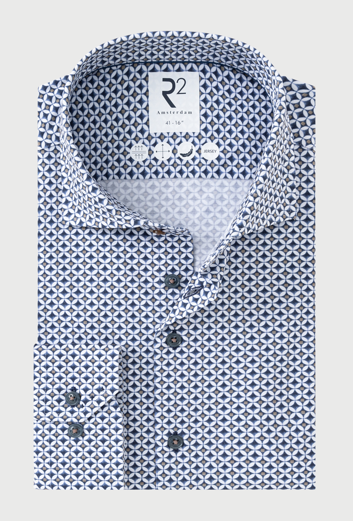 Geometrisches Hemd im Print in Navy und Weiß
