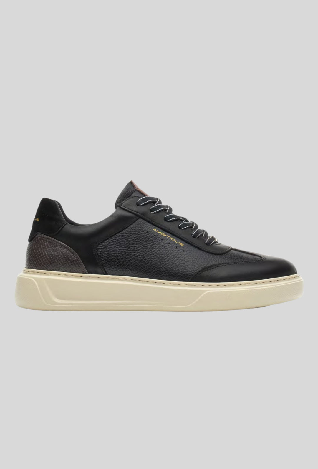 Ambitious black leather sneakers for men