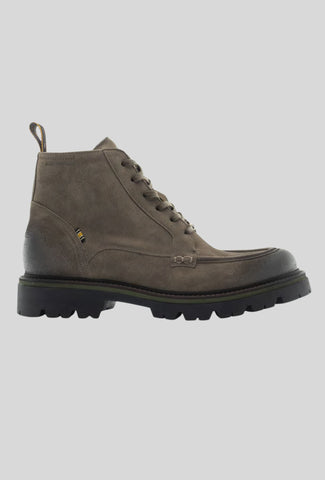 Ambitious gray suede men's trekking shoes