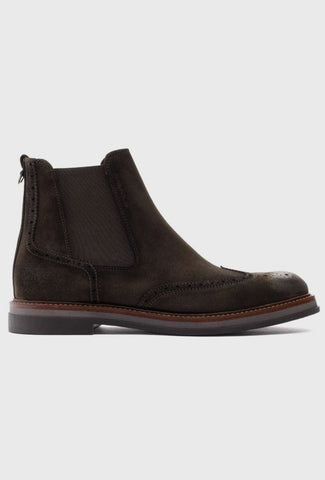 Ambitious Black Chelsea Boots with Brogue Toes
