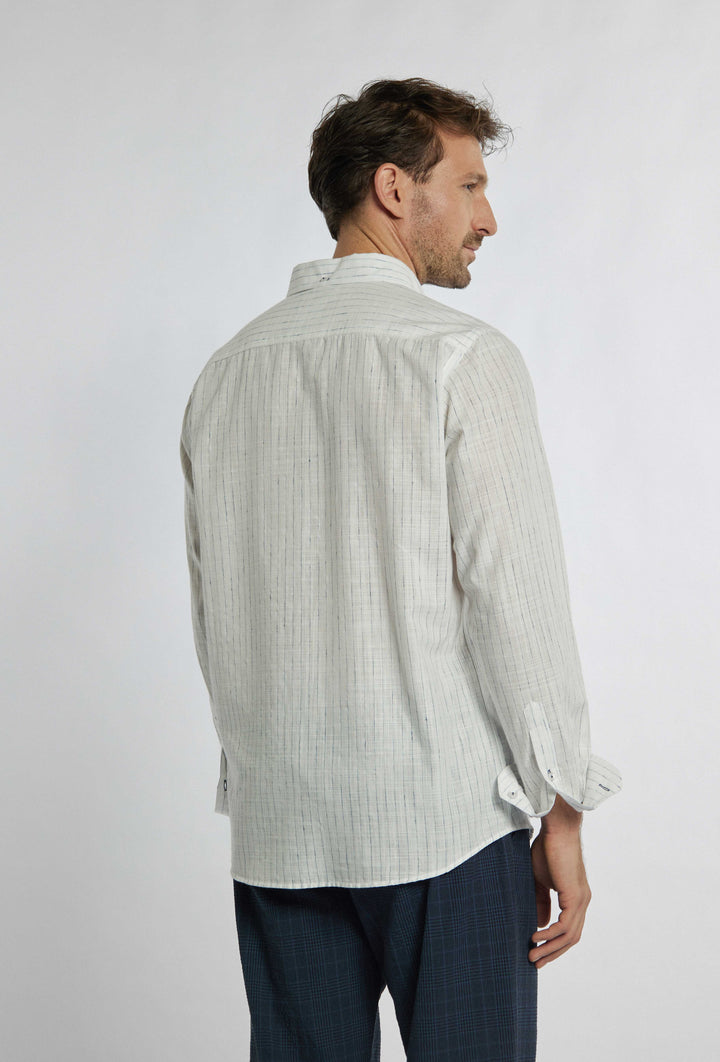 Chemise élégante de couleur écru à fines rayures Coupe moderne