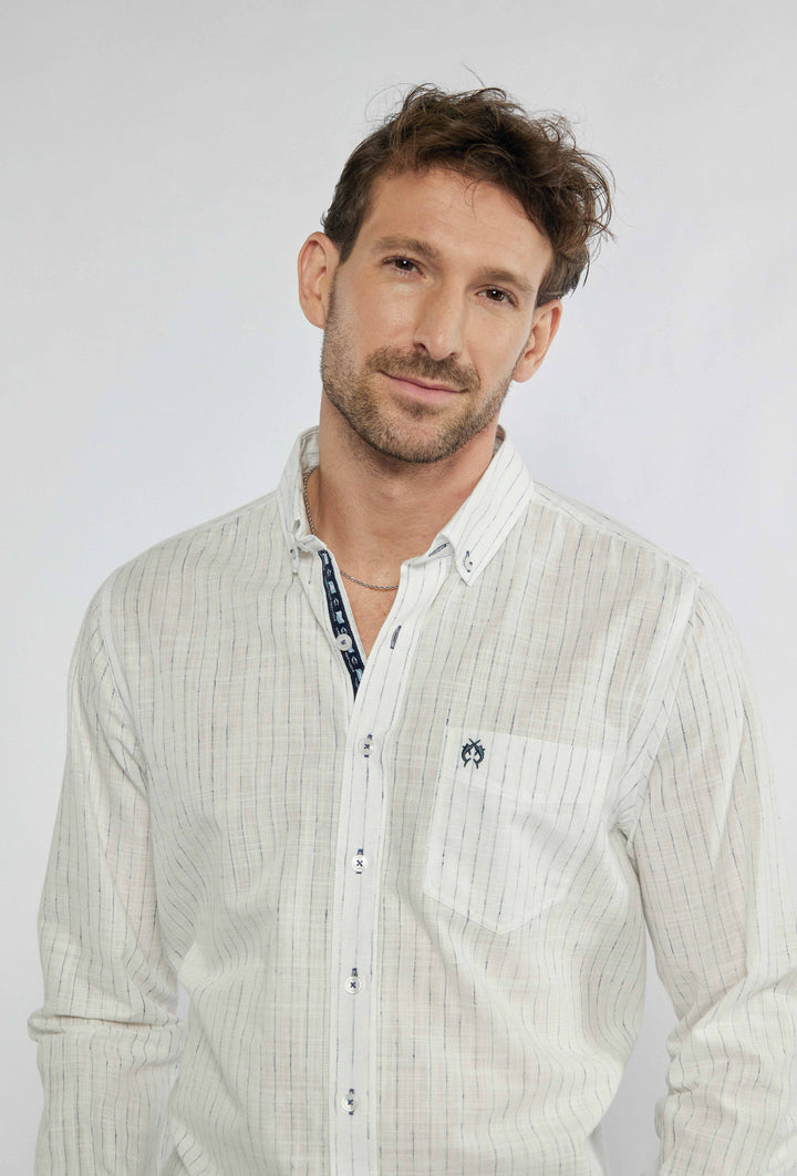 Chemise élégante de couleur écru à fines rayures Coupe moderne