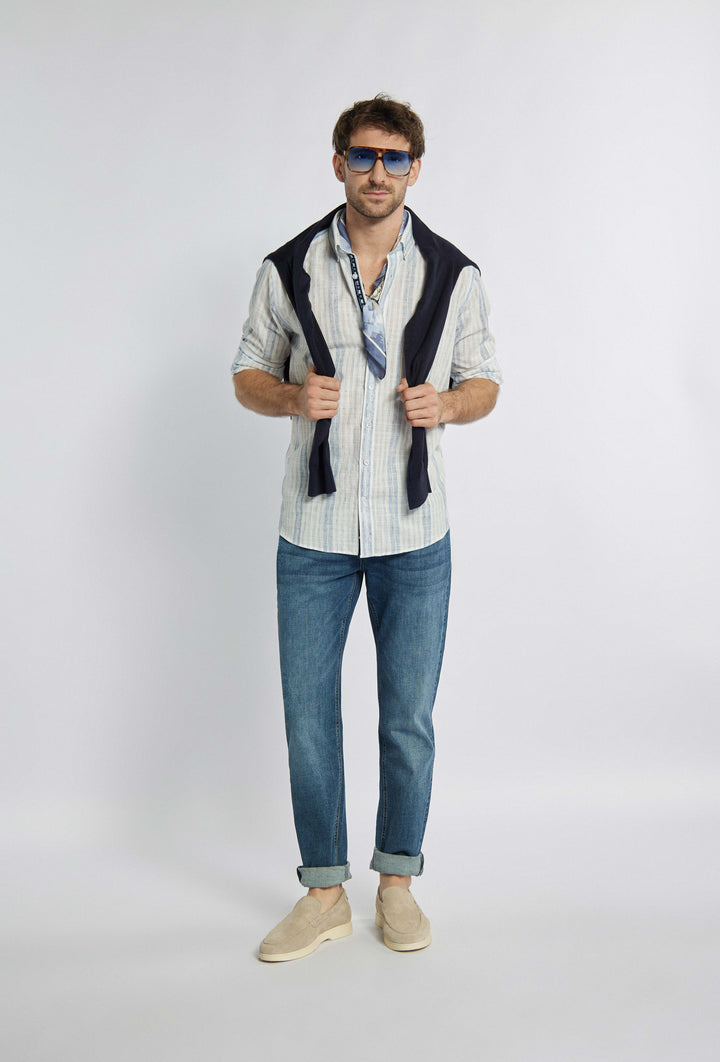 Campione-Shirt mit vertikalen marineblauen Streifen und Markenlogo auf der Brust Modern Fit