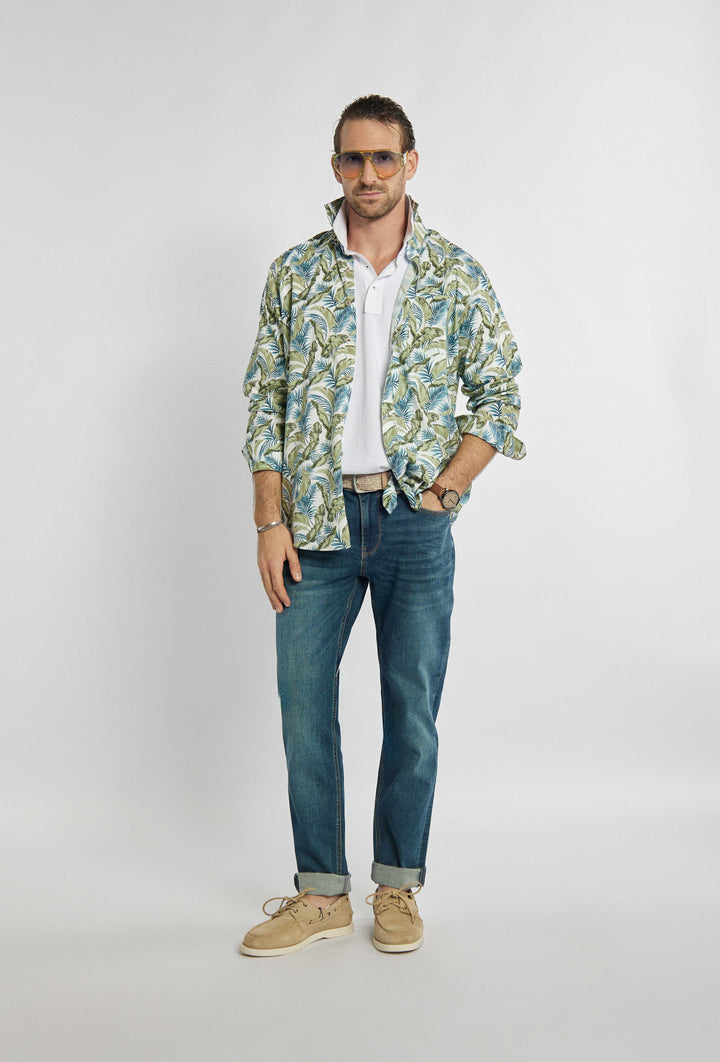 White Campione shirt with two-tone leaf pattern