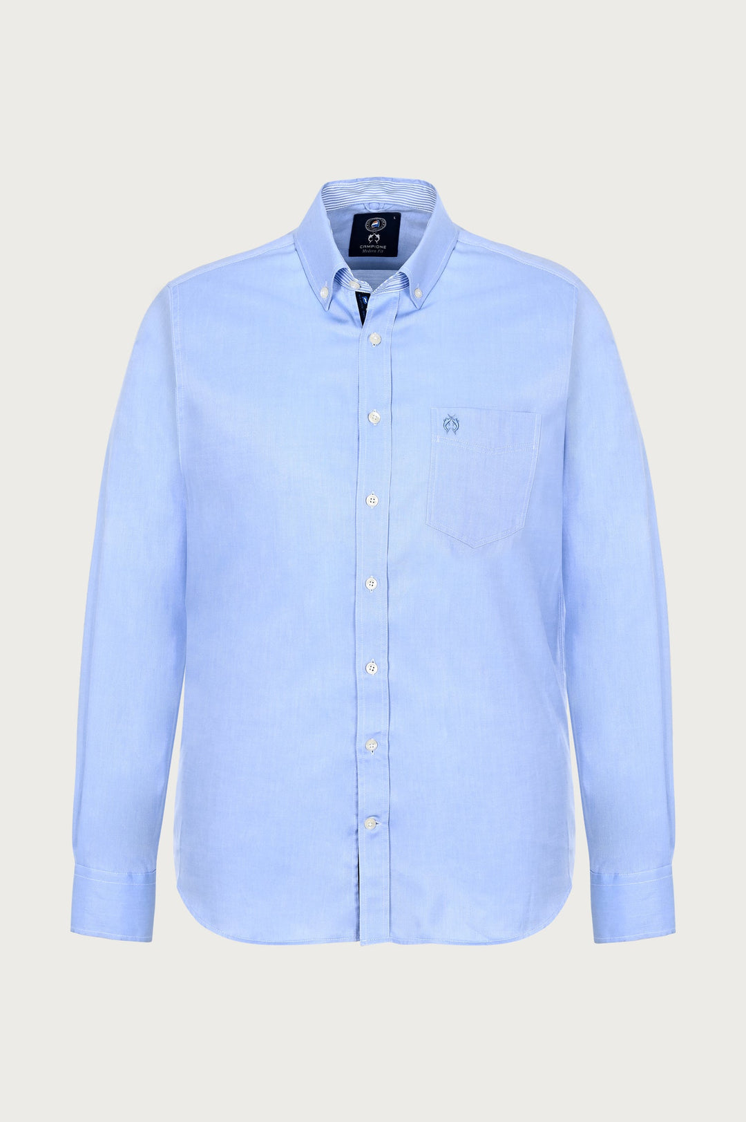 Chemise boutonnée bleue élégante à la coupe minimaliste
