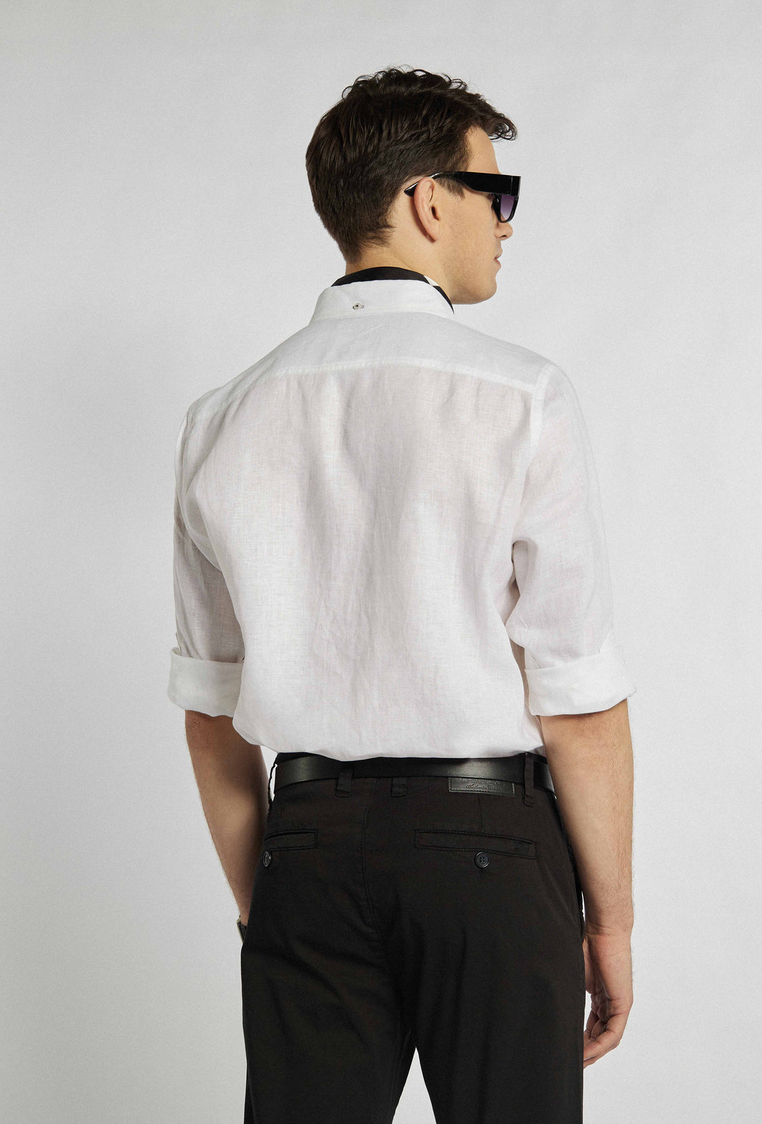 Chemise Campione blanche classique avec une coupe Modern Fit minimaliste et classique