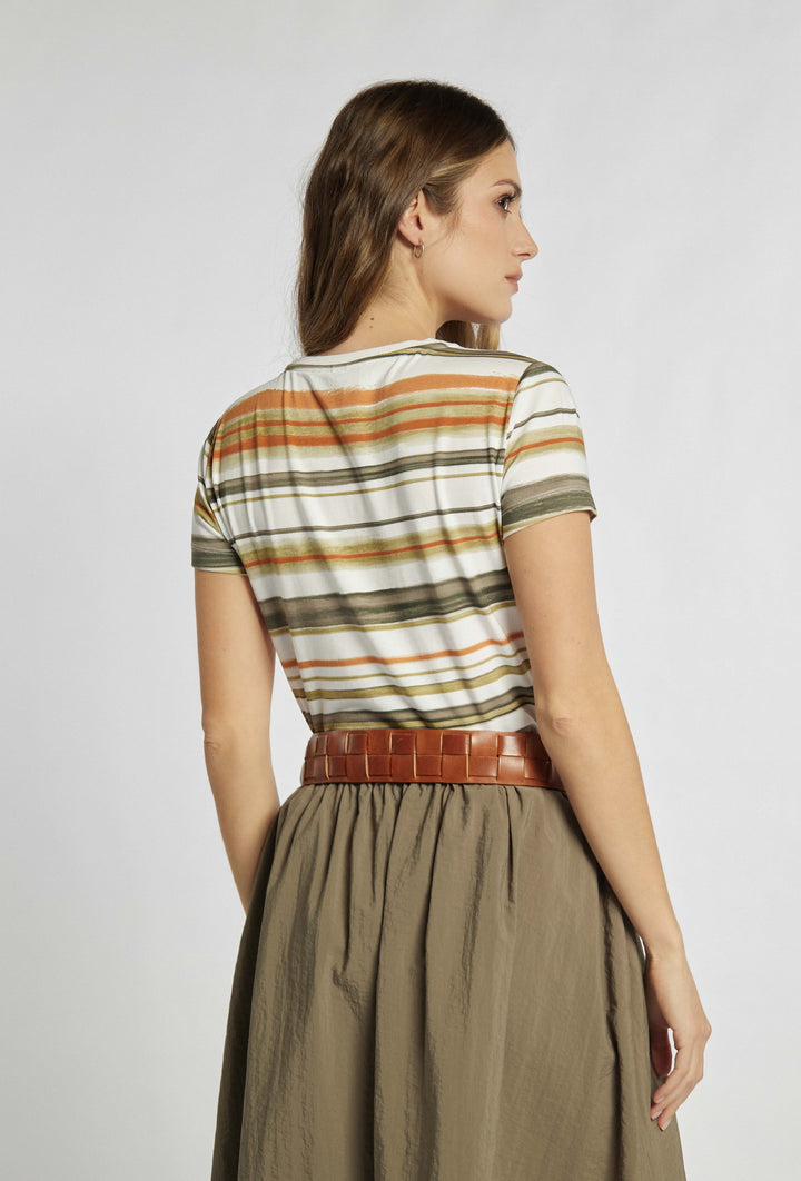 Klassisches gestreiftes T-Shirt in Safarifarben