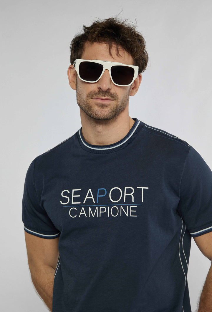 T-shirt in marineblauwe kleur met opdruk