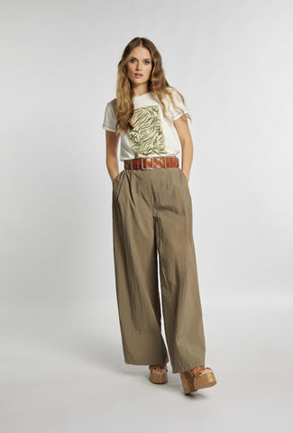 Hose mit weitem Bein in Khakifarbe