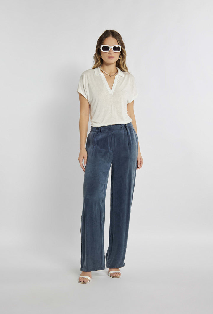 Hose in Marineblau mit geradem Bein