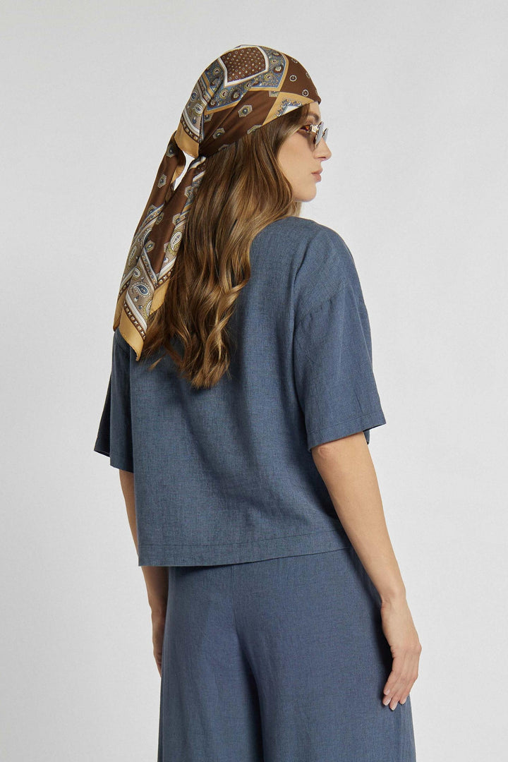 BASIC blouse with short sleeves in navy blue color