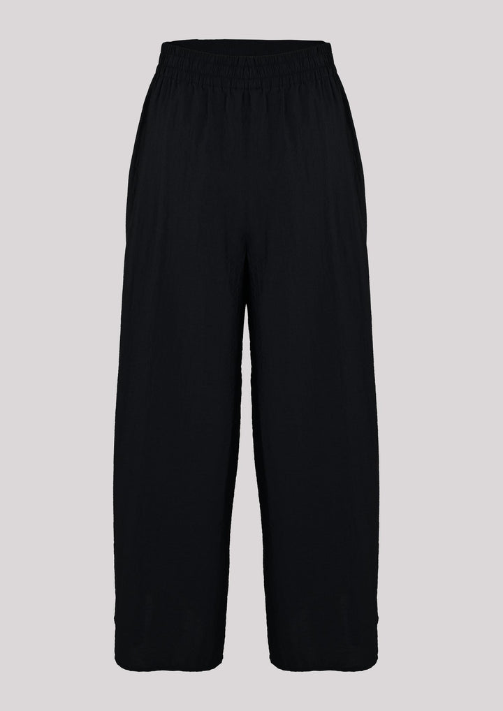 Elegant wide-leg pants in black color