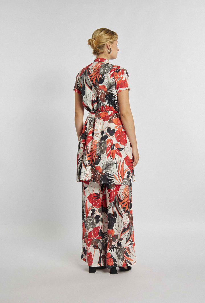 Leinenhemdkleid mit kurzen Ärmeln