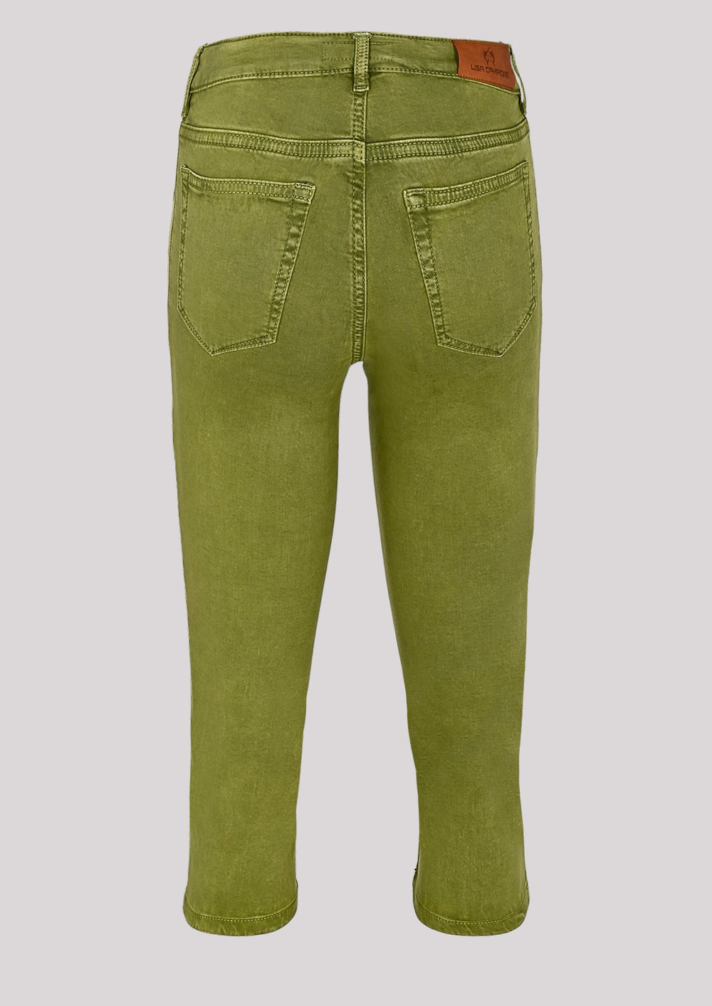 3/4 pants in green color