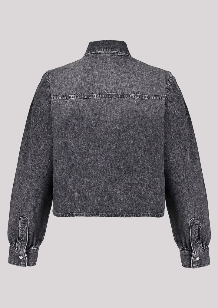Unbuttoned denim shirt with a shorter cut