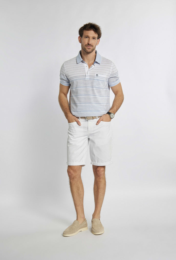 Weiße Bermudashorts mit klassischem Schnitt