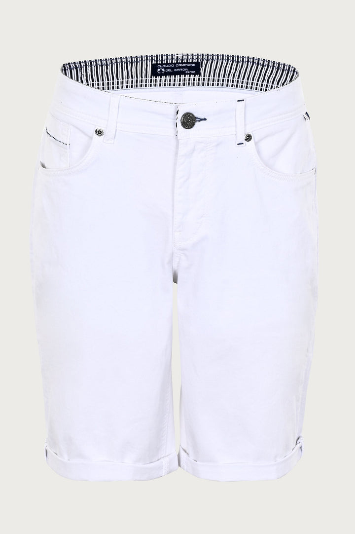 Weiße Bermudashorts mit klassischem Schnitt