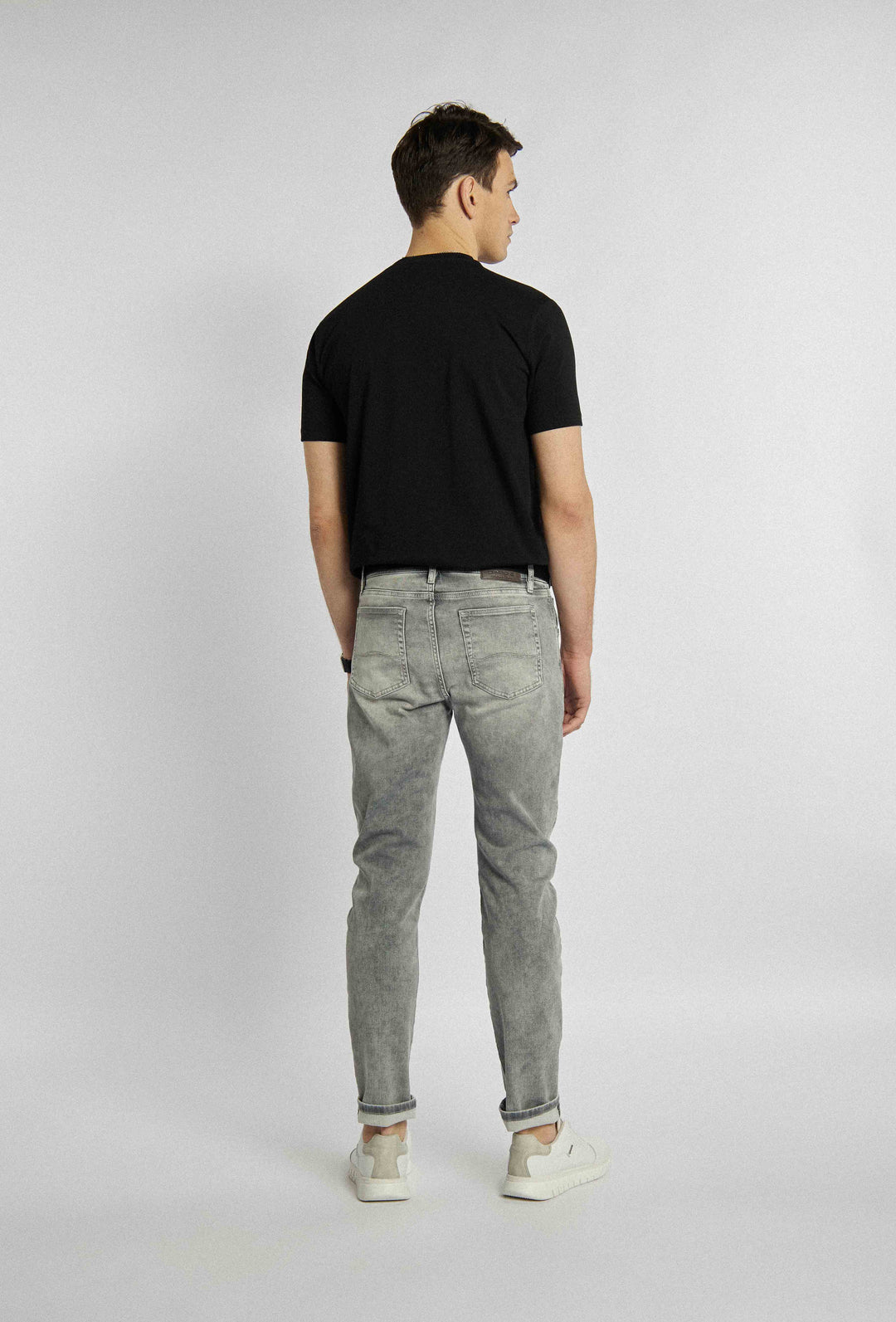 Long denim pants in gray color with straight cut