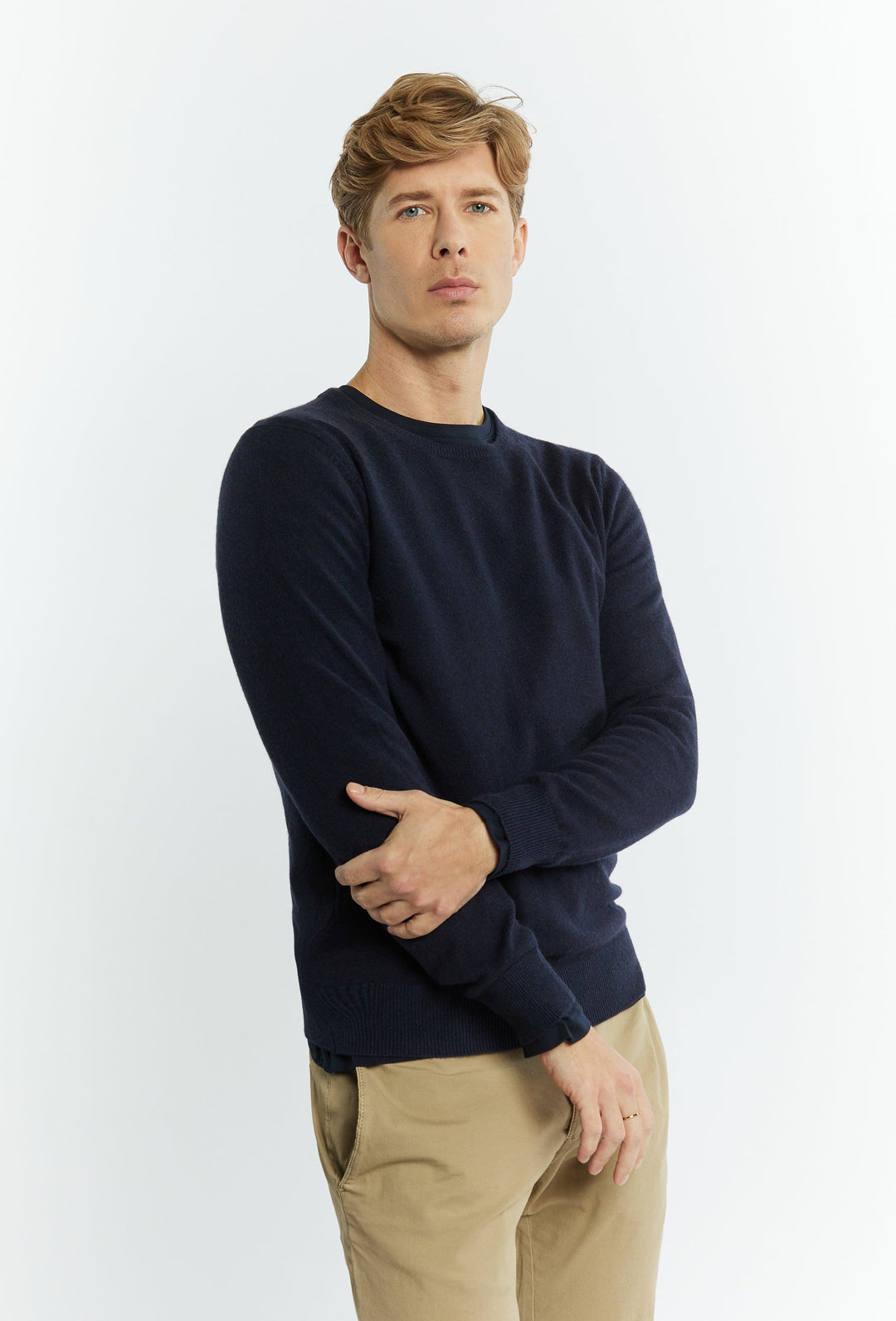 Classic Cashmere Jumper in Dark Navy