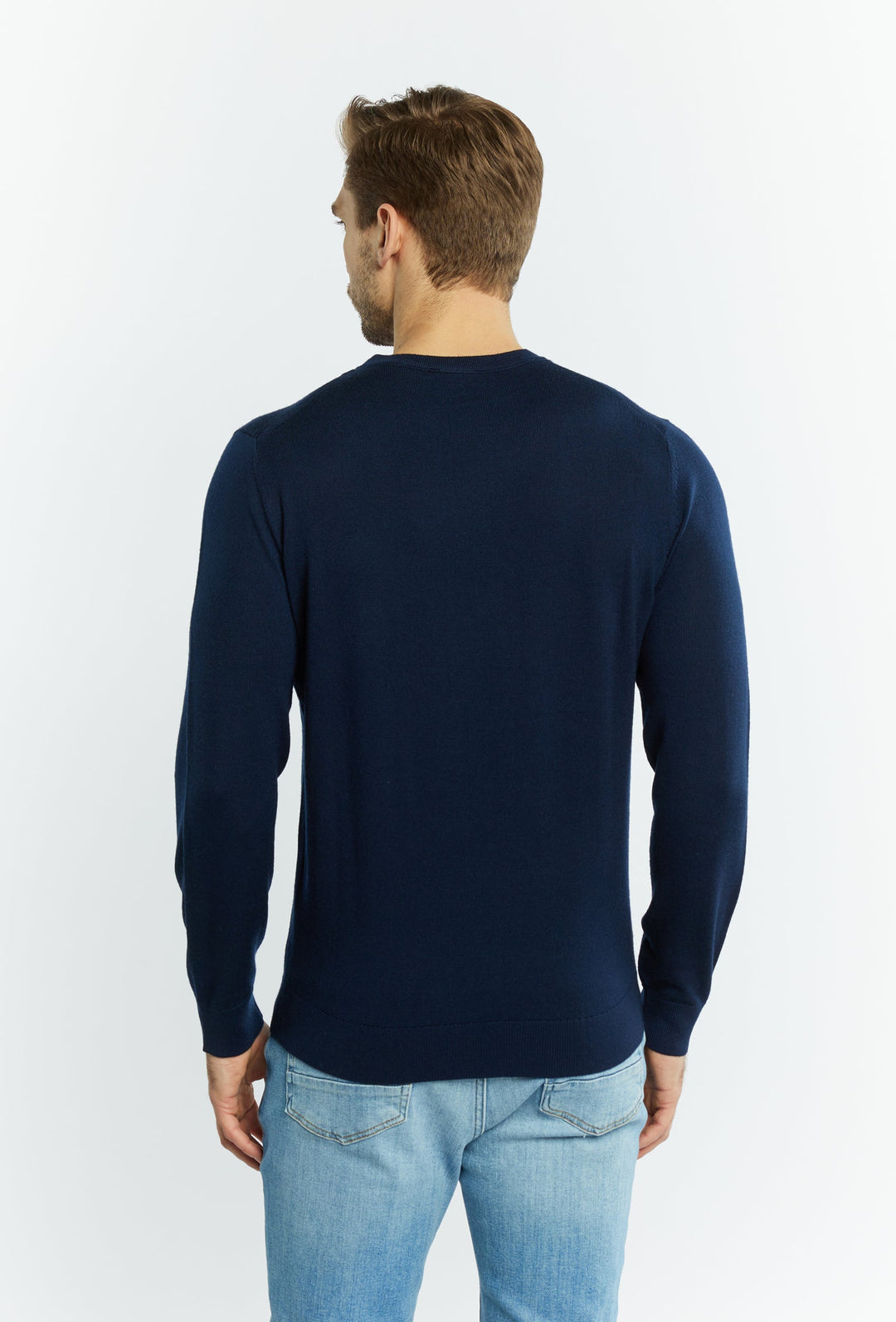 Merinopullover in Navy im schlichten Schnitt