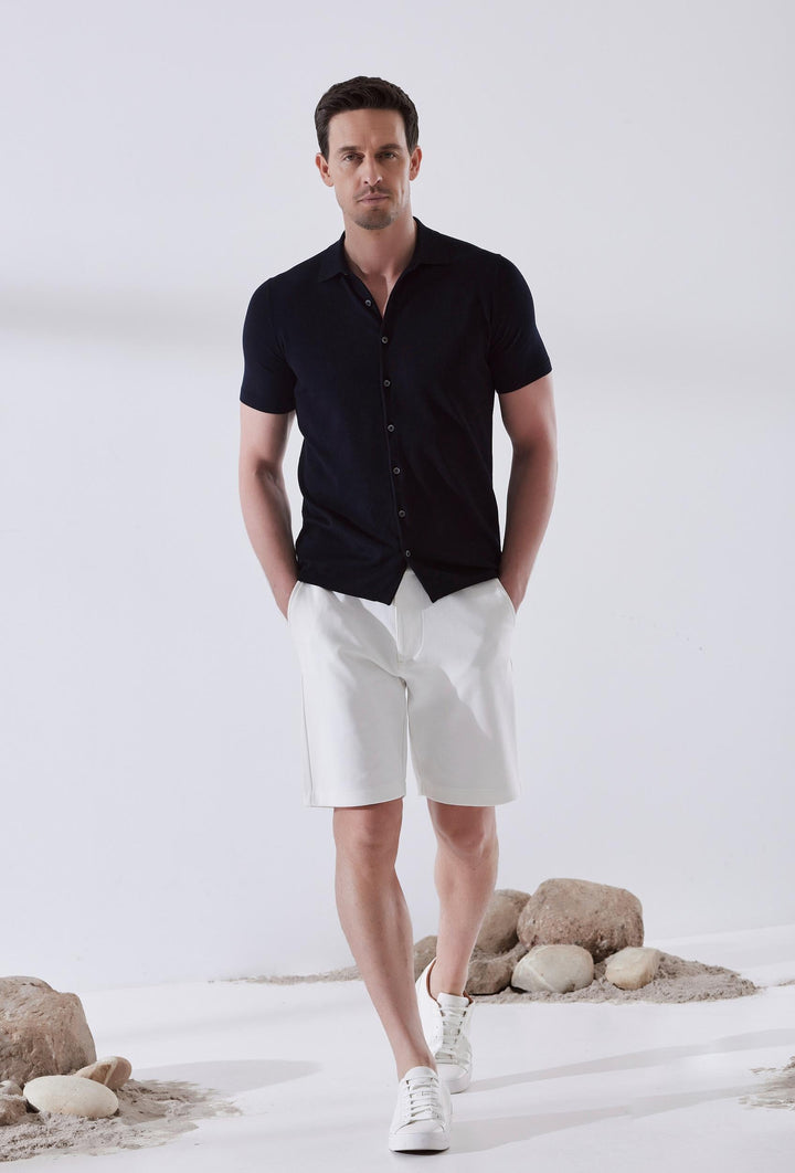 Polobluse mit Knöpfen in Marineblau