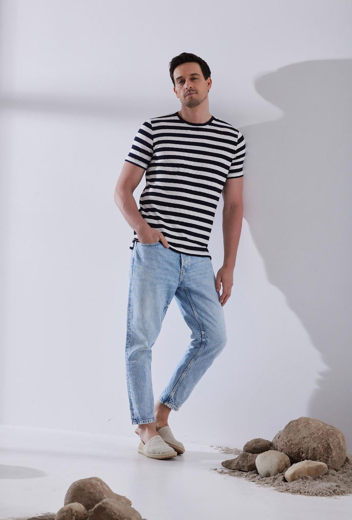 T-shirt rayé classique pour homme de couleur bleu marine