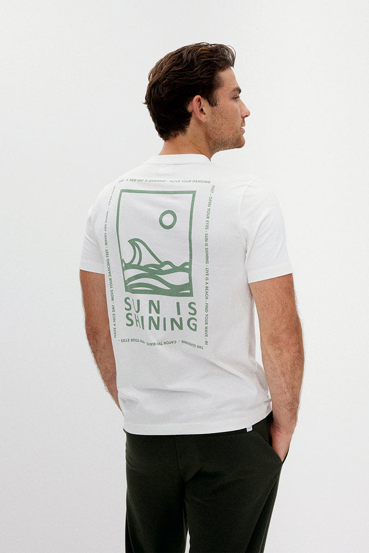 Classic Cotton T-Shirt with a Print