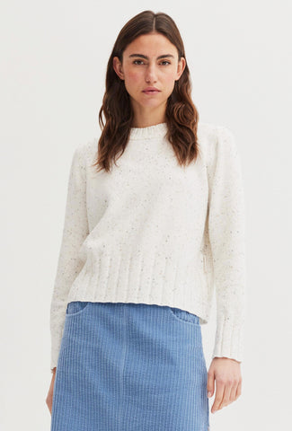 Ecru Jumper with a Subtle Melange Effect