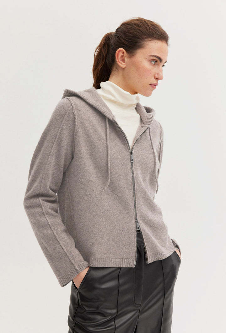Strickjacke mit Kapuze und Reißverschluss