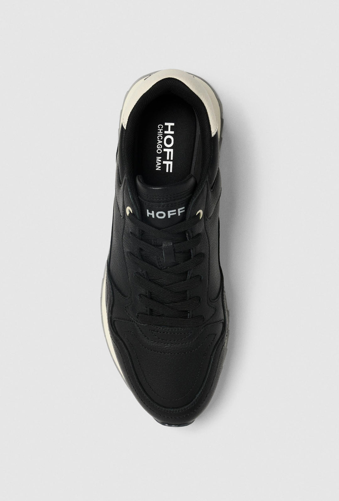 Schwarze Sneaker mit Neondetails