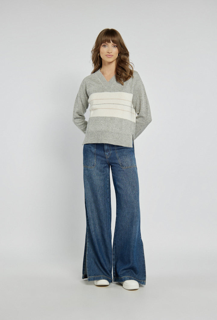 Women's Grey Jumper with a V-neck