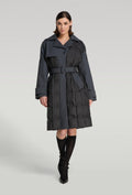 Steppjacke mit Gürtel und breitem Kragen