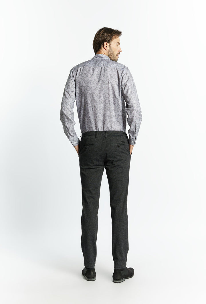 Pantalon en tissu élégant