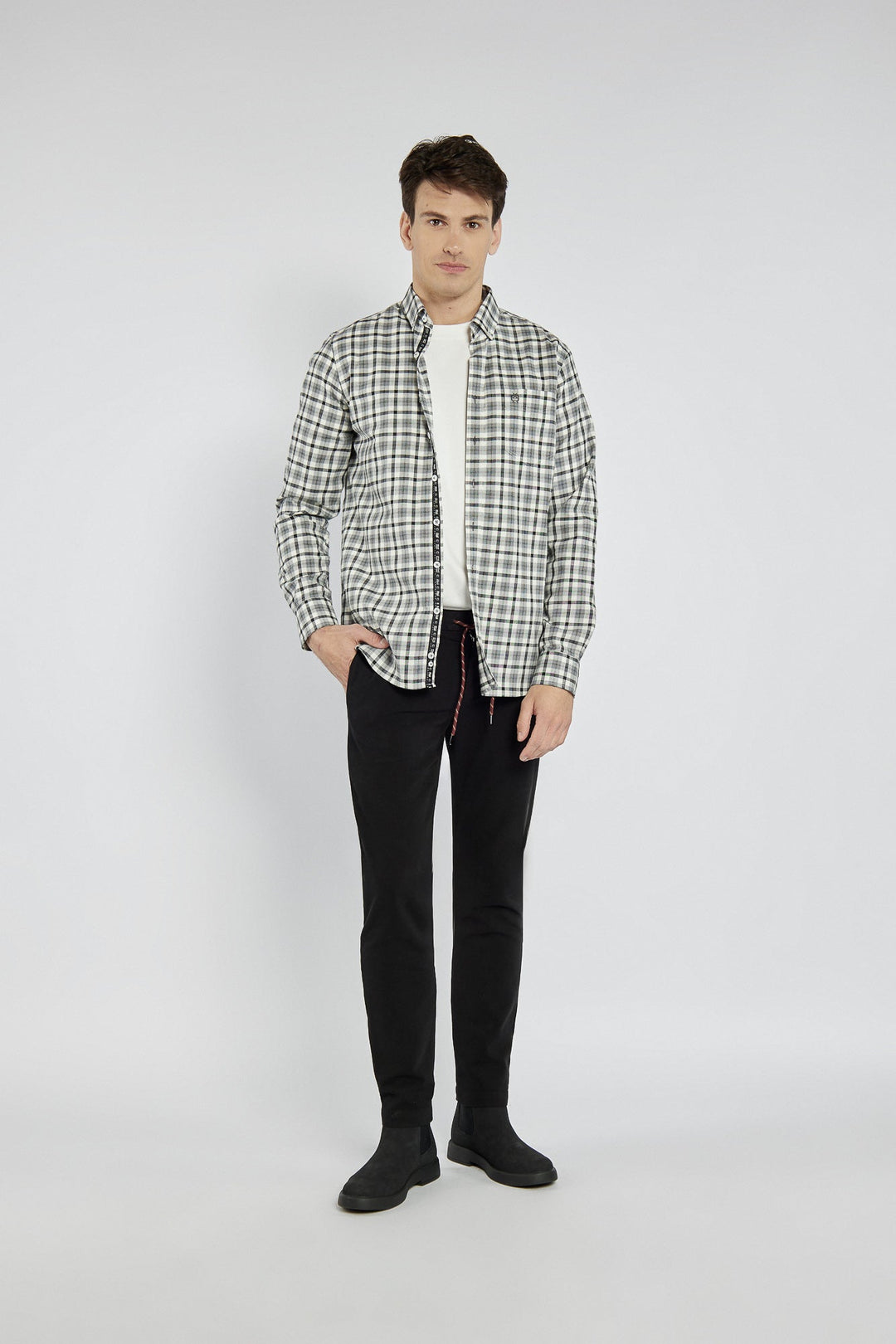 Men's Black Trousers with a Sporty Drawstring Waist