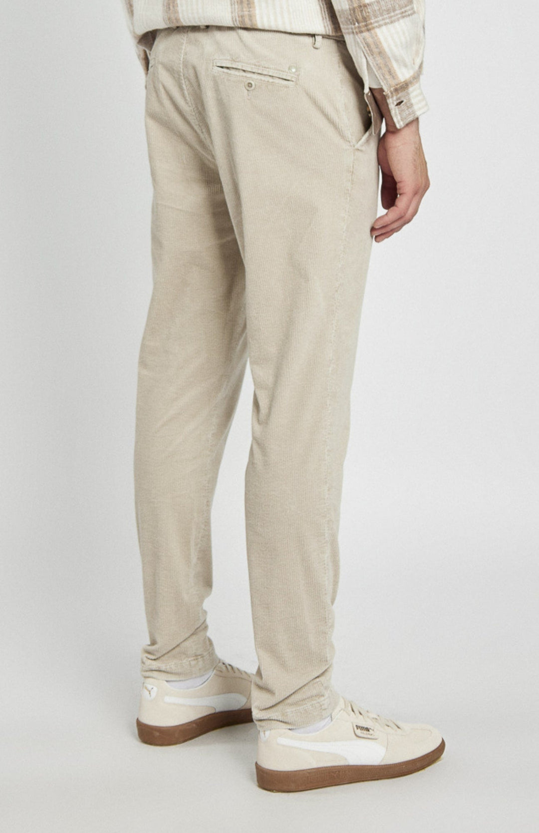 Comfortable Men's Beige Trousers with a Decorative Drawstring