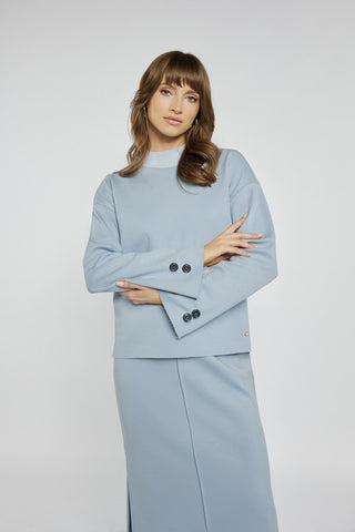 Blue sweatshirt with wide cuffs and buttons