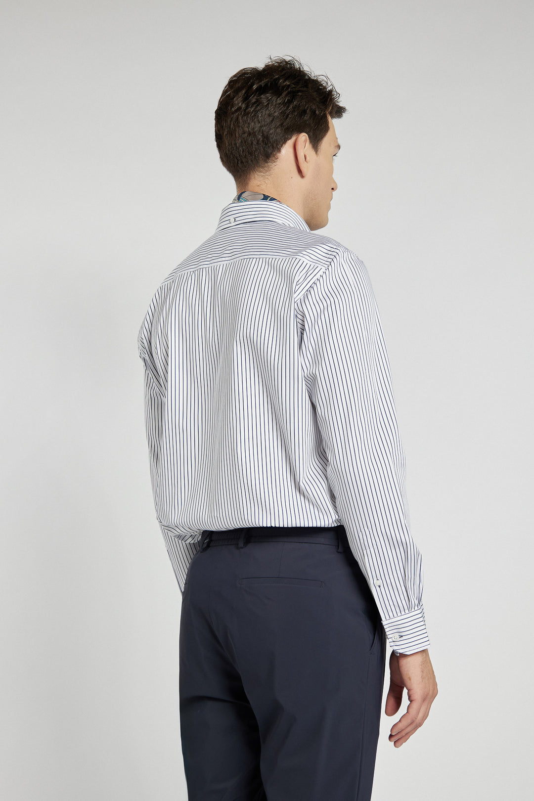 Campione men's shirt with white and navy blue vertical stripes