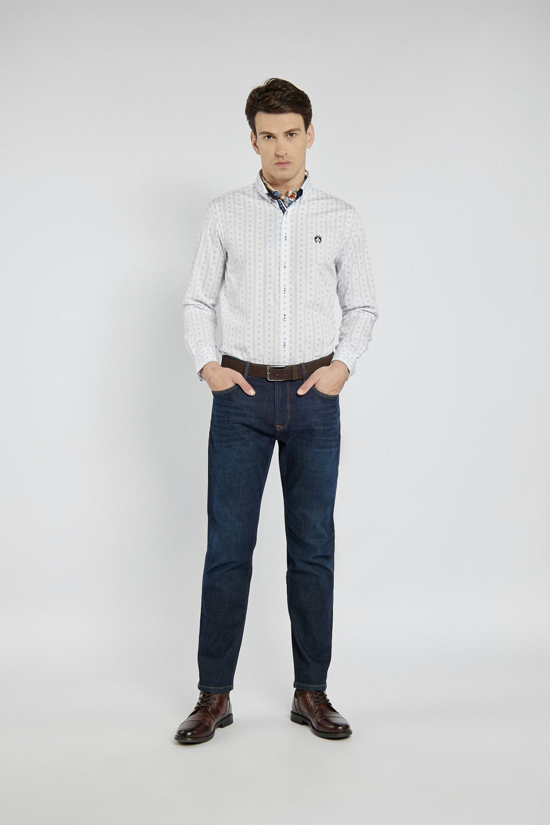 Campione Modern Fit men's shirt with small patterns