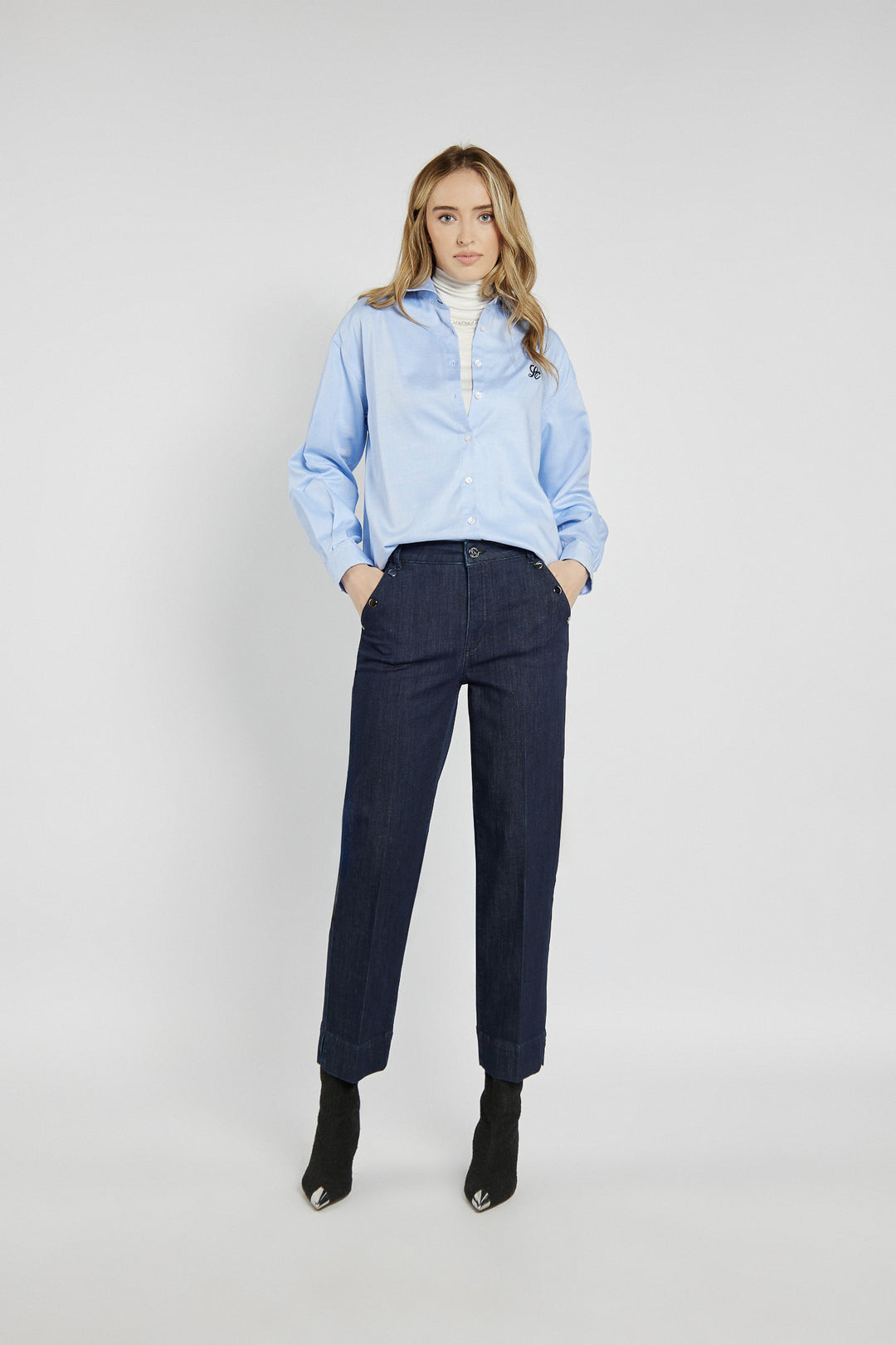 Navy blue Campione pants with cuffs
