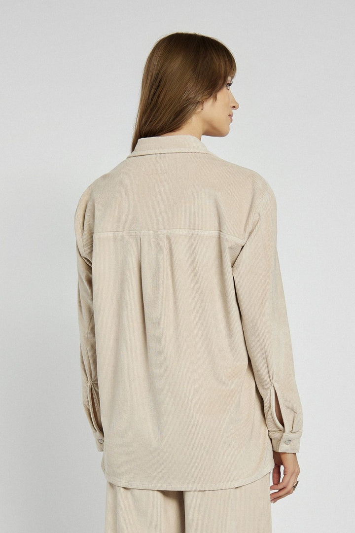 Beige corduroy shirt with pocket