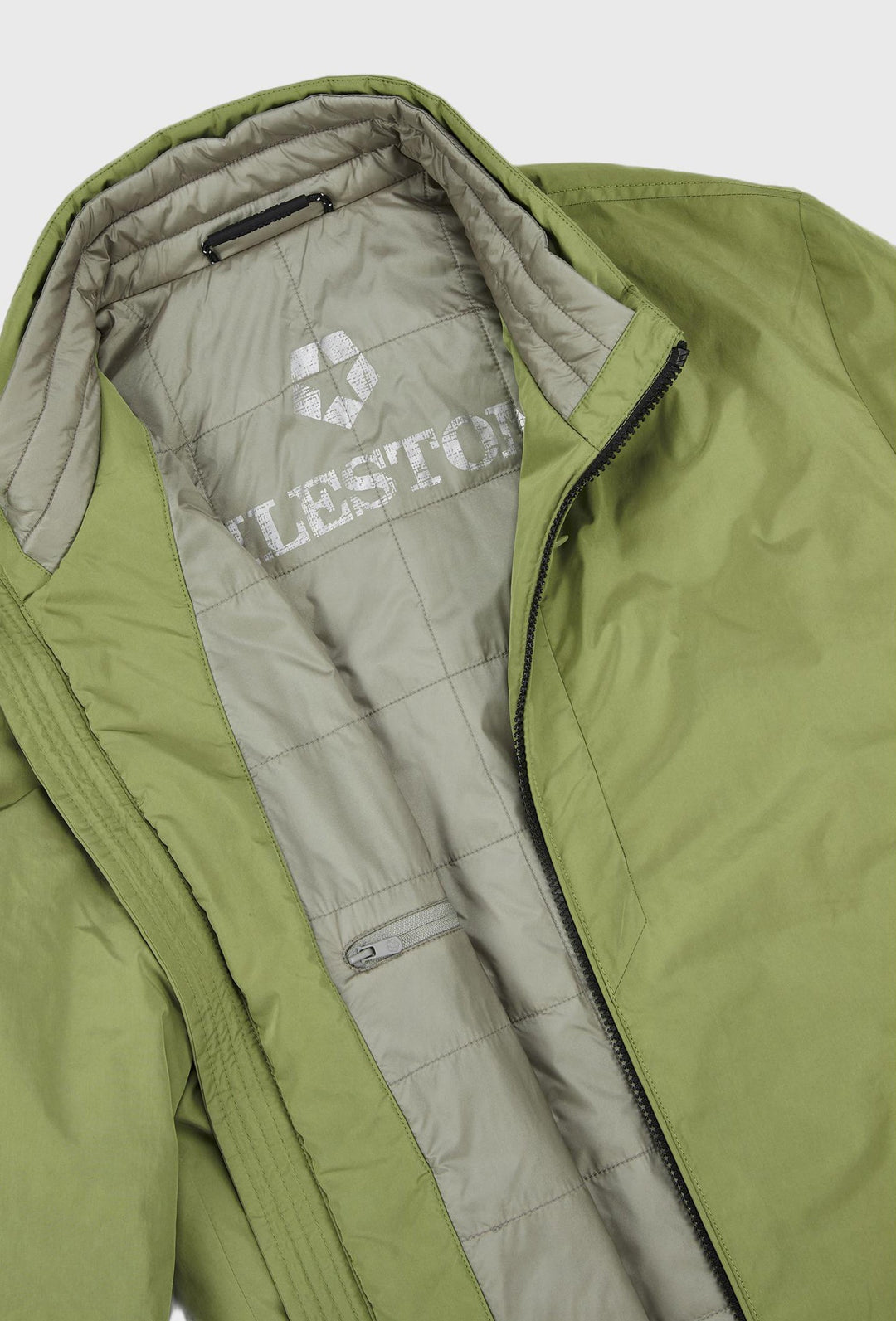 Grüne Jacke mit Reißverschluss, Rippbündchen und Stehkragen