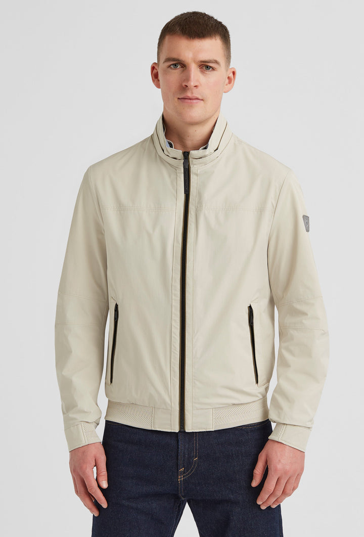 Blouson in Sand aus Technikstoff
