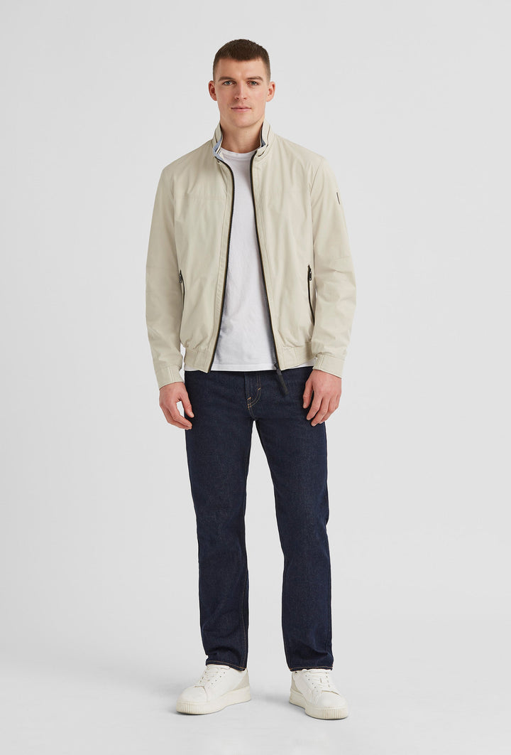 Blouson in Sand aus Technikstoff