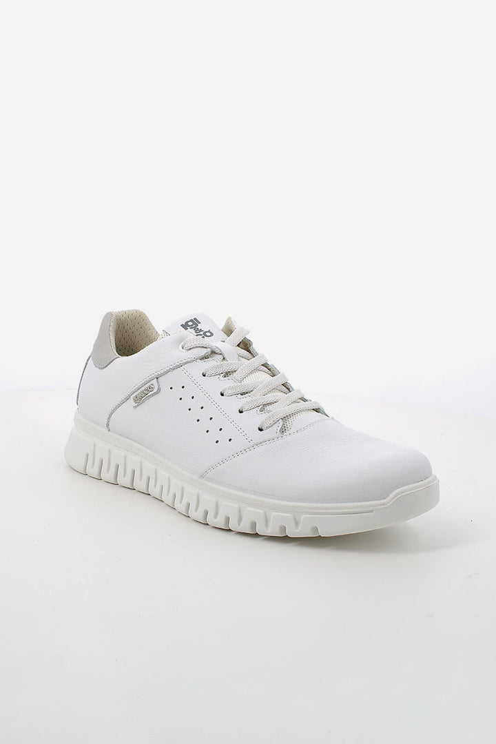 Klassische Sneaker